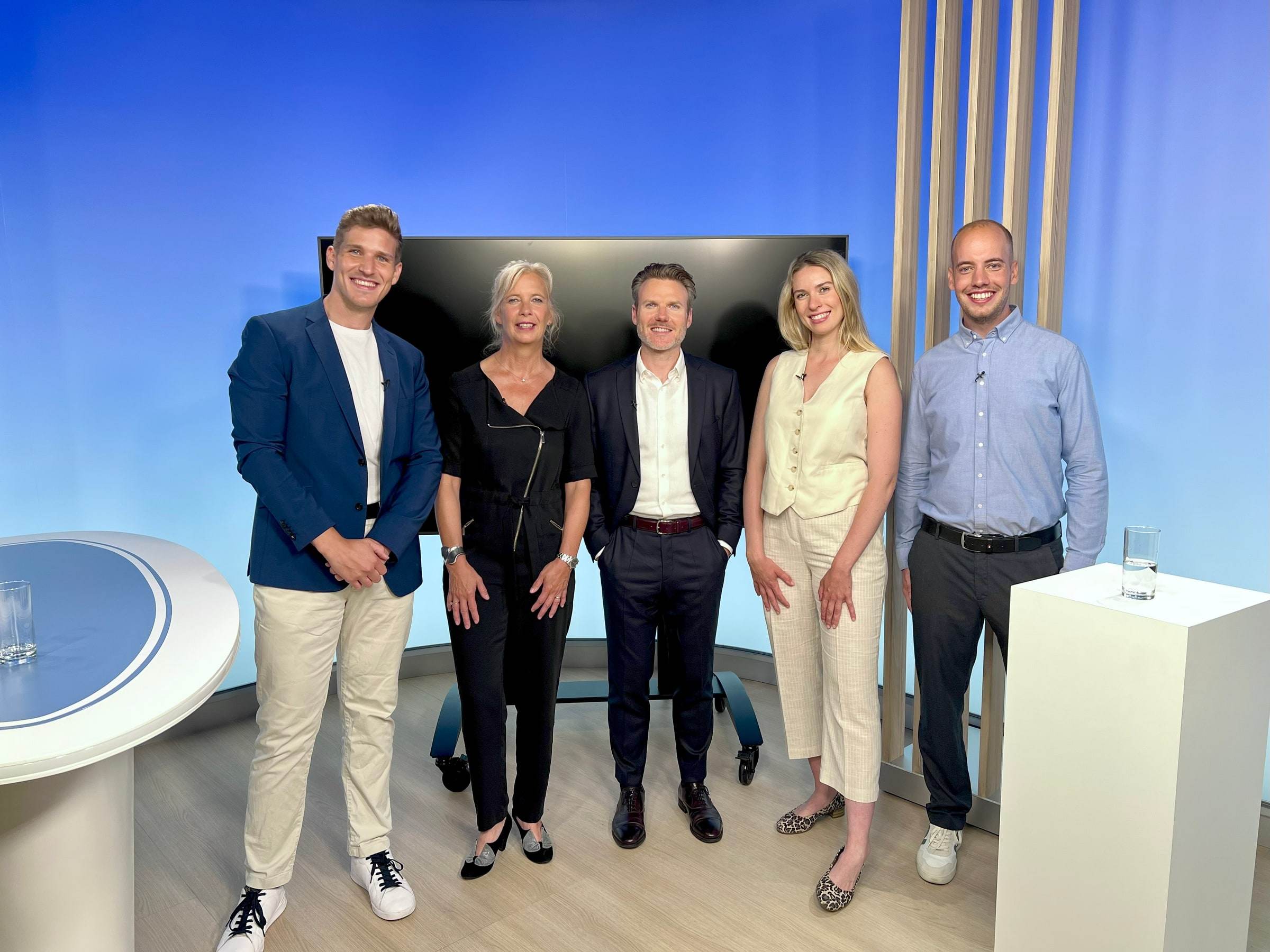 Ronja Ebeling mit den Gästen der Panel-Diskussion bei Union Investment